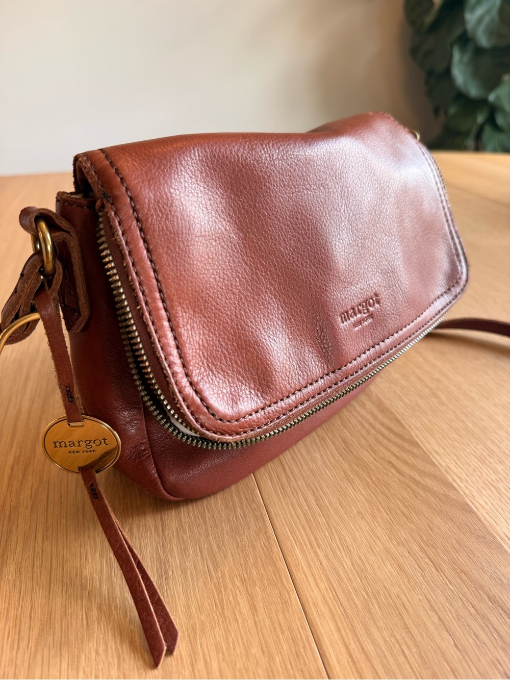 Margot Leather Crossbody Bag in Chestnut Brown